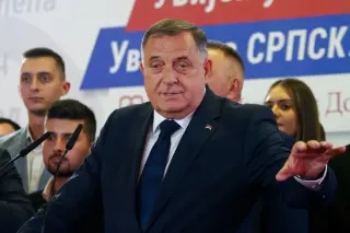 Bosnia's 2026 Election: Dodik's Shadow, Tech Glitches, and Youth Exodus