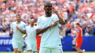 Dembélé delivers lightning World Cup hat trick to power France past Norway