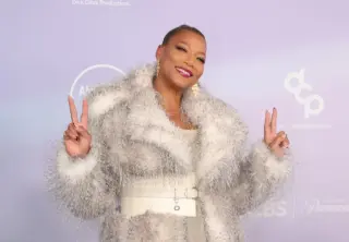 Taylor Swift Leads 2026 AMAs as Winners Roll In (Live Update)