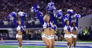 Dallas Cowboys Cheerleaders Sue My Chemical Romance Over Hollywood Bowl Costume Dispute