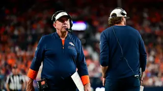 Denver Broncos Revert to Sean Payton for Play-Calling After Four-Game Experiment