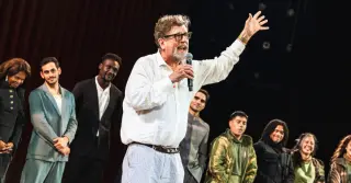 Public Theater’s Oskar Eustis to Step Down After 21-Year Run