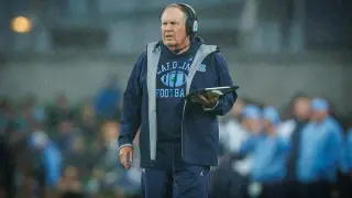 Clemson Comes Back, Snaps Belichick's 67-Game Double-Lead Streak