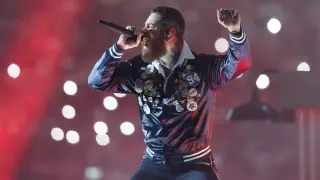 Post Malone pushes stadium tour back, wipes Texas stops