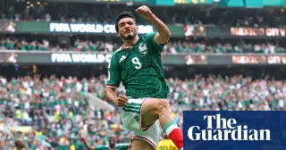 Quiñones sparks Mexico to opening win as SA go down to nine