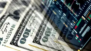 Dollar at a crossroads as yields rise and policy ambiguity grows