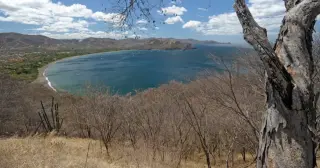 Costa Rican Authorities Seek Unidentified Woman in Death of American Tourist