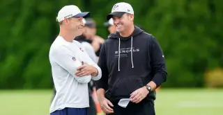 LT1 Battle, Red-Zone TDs Highlight Bears-Bengals Joint Practice