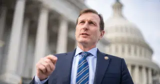 Lander tops Goldman in NY-10 primary, signaling Dem intra-party divisions