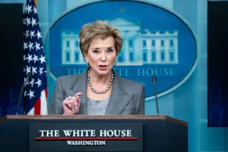 Education Dept. asks MIT and peers to publicly answer seven higher-ed questions by year-end