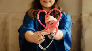 Tiny habit, big payoff: flossing linked to longer life and heart health