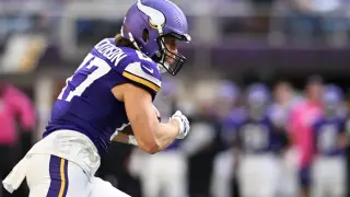 Week 5 Fantasy Football: Model Flags Hockenson Fade, Croskey-Merritt Sleeper Amid Injury Chaos