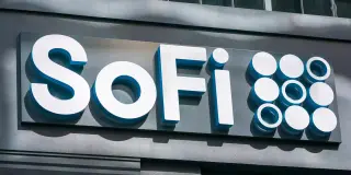 SoFi Beats Earnings, Raises Revenue Outlook as Stock Dips