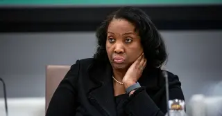 Court limits Trump on firing Fed boss Lisa Cook, while widening power over other independents