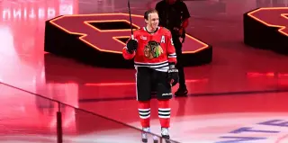 Blackhawks Secure First Win as Kane Returns, Levshunov Shines, and Teräväinen Injured