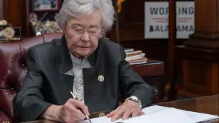 Alabama petitions SCOTUS as Ivey signs redistricting bills ahead of map redraws