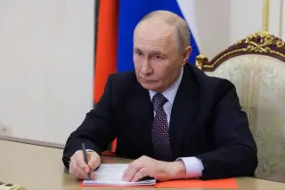 Putin Signals Endgame in Ukraine War, Opens Talks on Europe Security