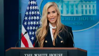 Trump Tells Press Secretary Zacharia to Reconsider Role After Credential Crisis
