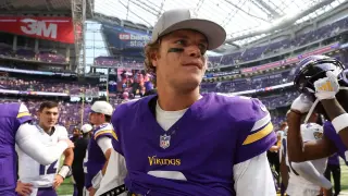 Giants Acquire Struggling Vikings Quarterback J.J. McCarthy in Trade