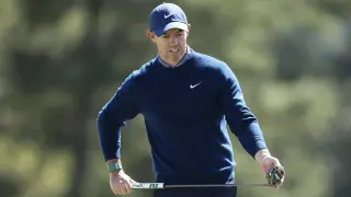 Burns and McIlroy Lead Masters After Day 1 as Cut Line Looms
