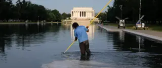No Evidence Supports Trump’s Vandals Claim About Lincoln Memorial Pool