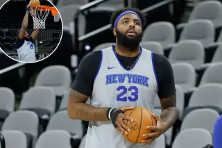 Knicks' Robinson cleared to play in Game 1 after hand fracture