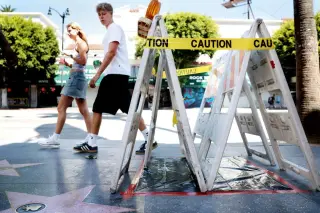 Dolly Parton’s Walk of Fame Star Vandalized, Then Repaired Days After Death