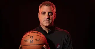Nori Sets Preseason Rotation Strategy for Blazers' Opener Against Warriors