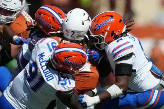 Florida backup QB leads 27-24 upset over No. 7 Texas, handing Longhorns second straight loss