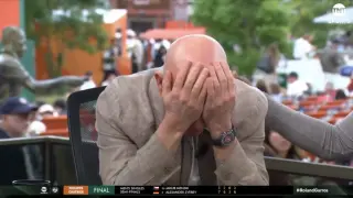 Arnaldi Exits French Open SF With Virus; Agassi Reacts in Disbelief