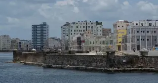 U.S. Army Reserve Prepares Logistics and Medical Units for Potential Cuba Operations
