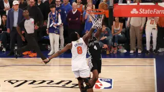 Fox's Late Layup Miscue Costs Spurs in Game 4 Thriller