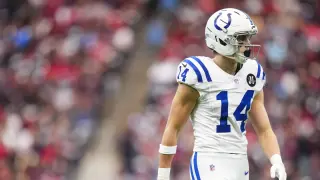 Colts WR Alec Pierce Out With Heel Injury Against Chiefs