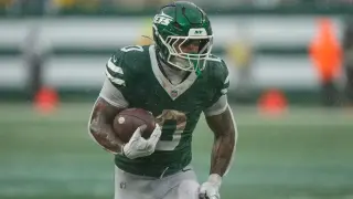 Week 7 Fantasy Football: Love, Higbee, and Allen Lead Fringe Starters Amid Injury Chaos