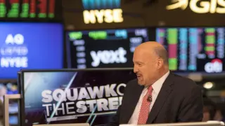 Cramer Warns Nvidia's OpenAI Financing Could Echo Dot-Com Crash