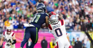 Gonzalez lands record extension, looks to slow Smith-Njigba in 2026 opener