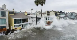 Tropical Storm Rachel forces evacuations and infrastructure damage across Southern California coast