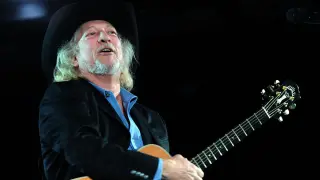 John Anderson, Country Music Hall of Fame Icon, Dies at 71