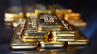 Gold climbs past two-month high as inflation cools rate-hike bets