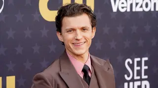 Tom Holland Passes on SNL Hosting Over Cue-Card Nerves