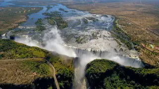 Mantle clues point to budding tectonic split in southern Africa