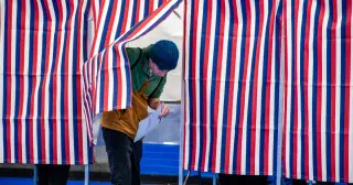 Supreme Court Halts New Hampshire Student ID Restrictions Ahead of Midterms