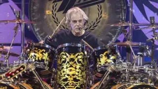 ZZ Top Drummer Frank Beard Dies at 77, Ending a 56-Year Run