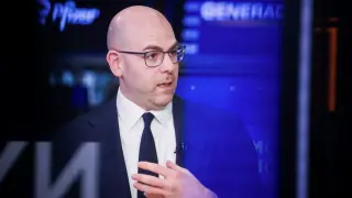 Fed Governor Miran resigns and backs Warsh as chair-in-waiting