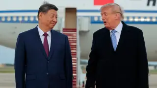 Xi-Trump Summit Yields $30B Tariff Cut and AI Dialogue Framework