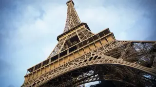 France Faces Systemic Crisis as School Protests Escalate into National Unrest