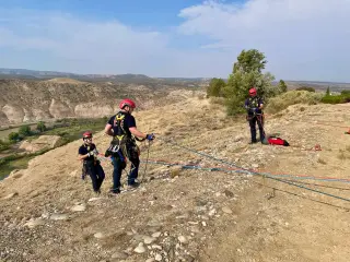 Cliffside Tragedy in Grand Junction Claims Five Teen Lives