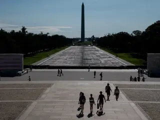 DOJ Drops Reflecting Pool Vandalism Charge After New Evidence