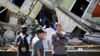 Colombia Quake Triggers Nationwide Rescue Rush as Death Toll Rises