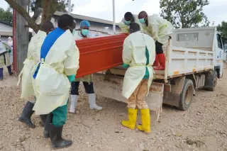 Congo starts Ebola vaccination in outbreak’s epicenter with Ervebo doses